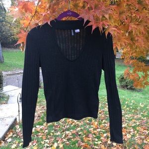 Black Long-sleeve Shirt w/ Open Chest